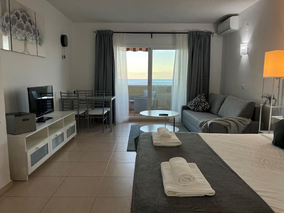 Benalbeach En La Playa Benalmádena Εξωτερικό φωτογραφία